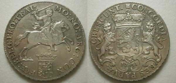 Utrecht ½ Dukaton 1761 met een Bloemrand !